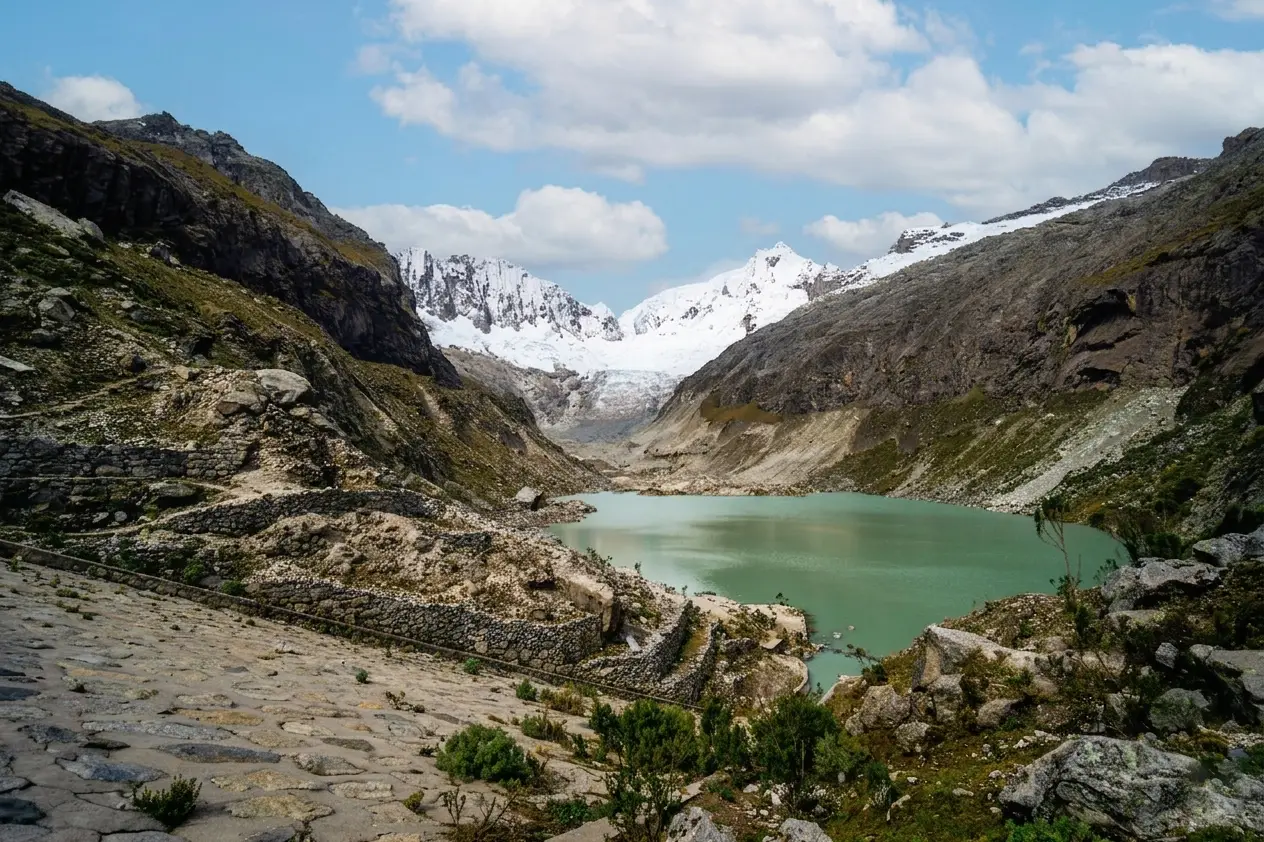 Laguna Llaca